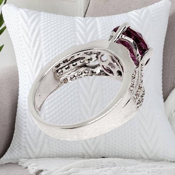 Purple Sapphire and Small CZ Stones Sterling Silver Ring - Picture 3 of 6